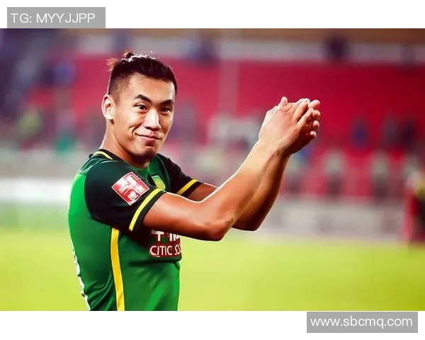 张呈栋精彩抢断助力球队逆转胜利展现出色防守能力与比赛智慧